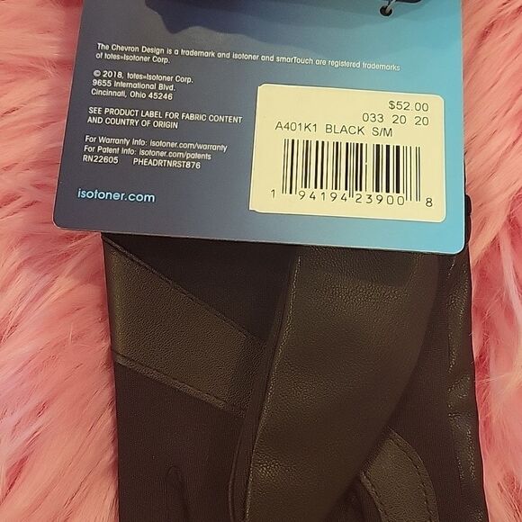 Women's isotoner Lined Faux Leather Gloves - Picture 4 of 5